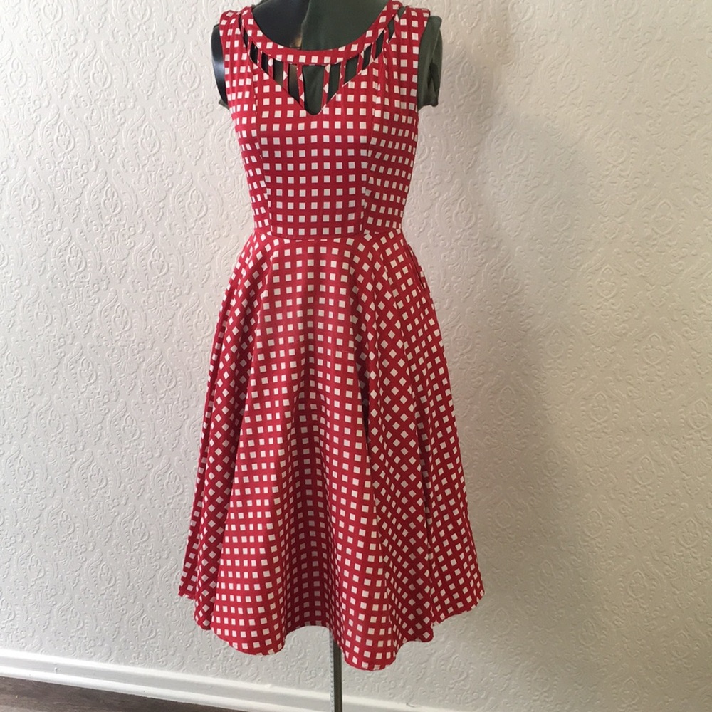 1950s Red checked swing dress w/ cutouts & pockets